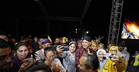 Festival Adat Budaya Nusantara II Di Jateng Ganjar Bertemu Raja Raja