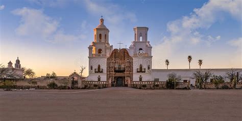 Sunset At San Xavier Del Bac Mission Stock Image Image Of Oaodham