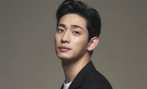 Yoon Park Biodata Profil Fakta Umur Agama Pacar Drama Film