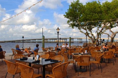 20 Best Restaurants in Bradenton FL You Gotta Try - Florida Vacationers