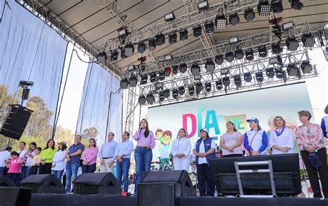 Asisten Casi 55 Mil Personas Al Festejo Del Día De La Familia En El Parque Rodolfo Landeros