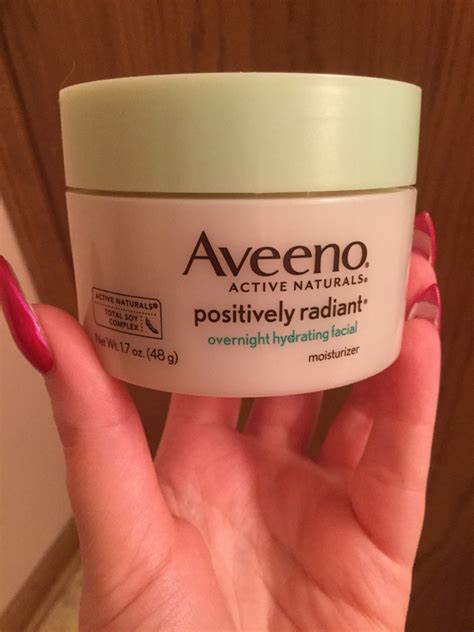 Aveeno Positively Radiant Overnight Hydrating Facial Review