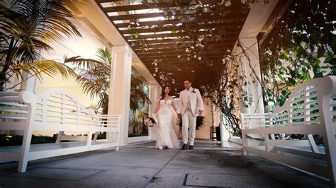 The Kahala Hotel Resort Wedding L Oahu Hawaii Mark Kristine