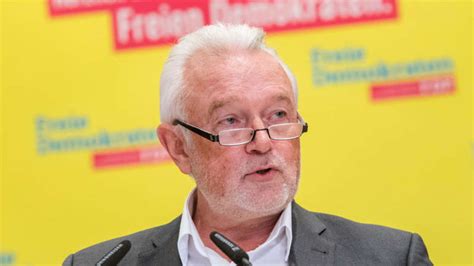 Karl Lauterbach Corona Kubicki schießt mit Spacken Spruch gegen SPD Mann