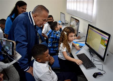 Gobernador Manuel Rosales inauguró Escuela Negra Matea en Lagunillas