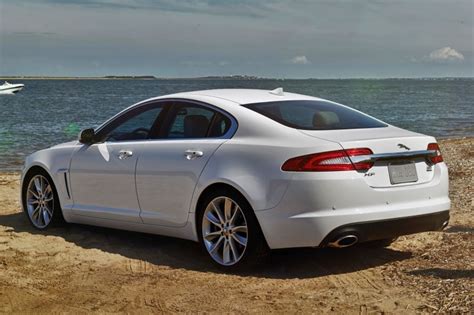 2015 Jaguar Xf Pictures 40 Photos Edmunds