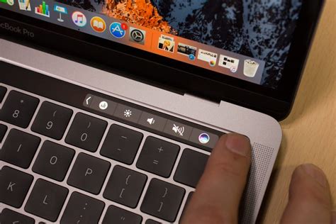 Apple MacBook Pro with Touch Bar review: Second-screen dream machine - CNET