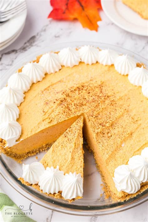 Pumpkin Fluff Pie