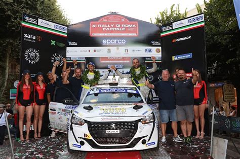 Jolly Racing Team E Gianandrea Pisani Esultano Al Rally Di Roma Capitale