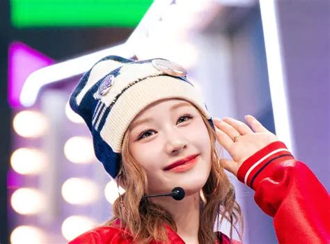 HOT SAUCE At Inkigayo Pharita Kpopping