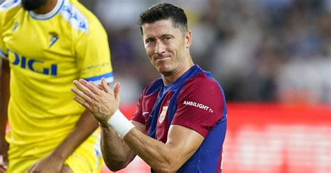 Co dzieje się z Robertem Lewandowskim Polak osaczony w LaLidze