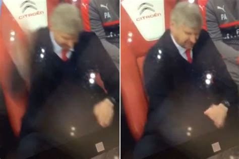 Arsene Wenger Video Watch Moment Arsenal Boss Goes Mad On Sidelines