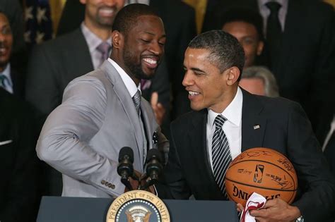 Barack Obama Rend Hommage à Dwyane Wade Basket 221