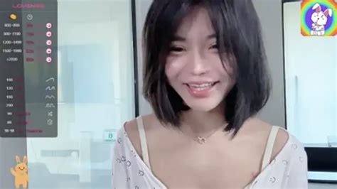 Eleven Xuan Naked Stripping On Cam For Online Porn Video Webcam Chat