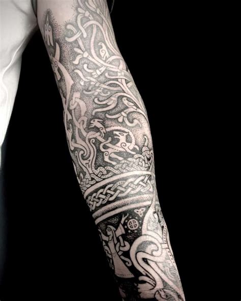 Celtic Tattoos: Meanings, Tattoo Designs & Ideas