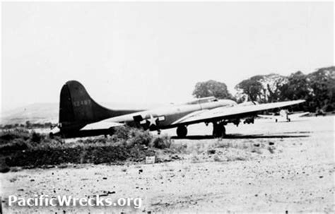 Pacific Wrecks B 17E Flying Fortress 41 2487 Parked At Henderson