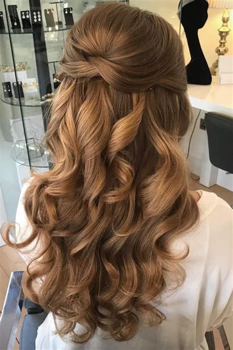 13 Stunning Prom Hairstyles For Long Hair Front