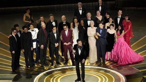 Film Everything Everywhere All At Once Raup 7 Piala Oscar 2023