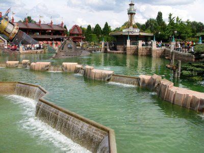 Disneyland Paris Les Mysteres Du Nautilus Attraction Disneyland Paris