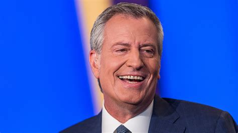 Bill De Blasio Tells Voters To Defeat Trump Choose The Tallest