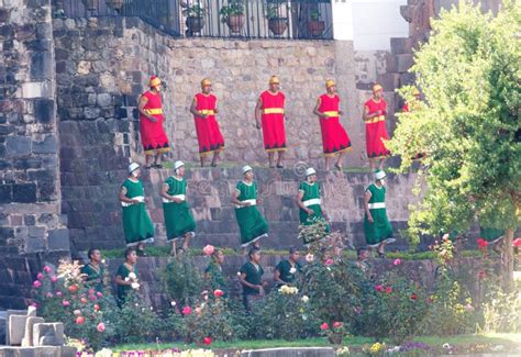 Inti Raymi Cusco Peru 2015 Inca Carried On Golden Throne Editorial