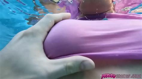 Skinny Dipping Sister Porn Videos PussySpace