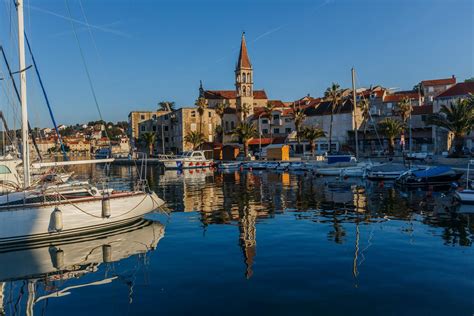 Slobodna Dalmacija Preminuo omiljeni dalmatinski župnik vjernici se