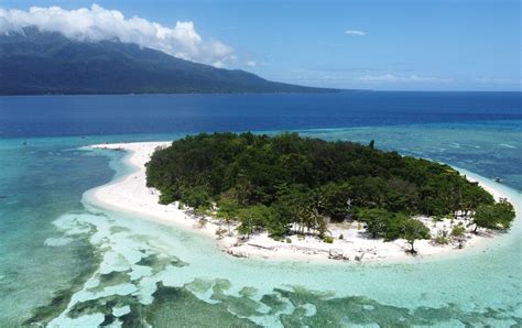 Snorkeling Tours On Camiguin Balai Sa Baibai Camiguin