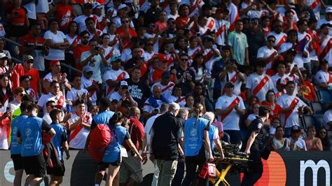 Bandeirinha Passa Mal E Desmaia No Campo Durante Jogo ABC Do ABC