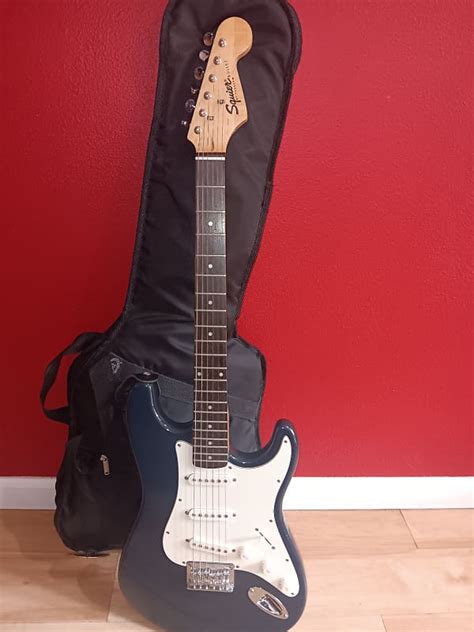 Squier Bullet Stratocaster With Tremolo Reverb