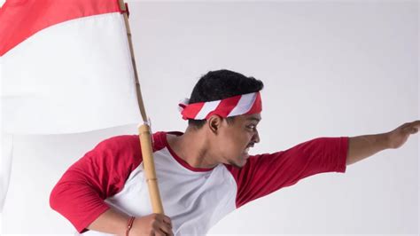 9 Hiasan Kepala 17 Agustus Yang Bagus Meriah Mudah Dibuat