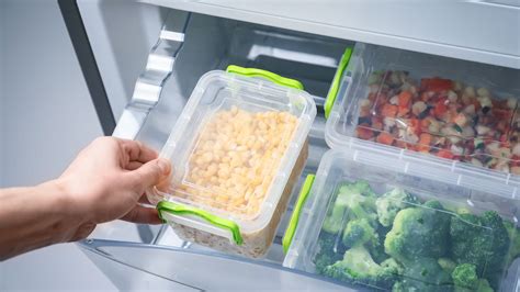 How To Create A Plastic Free Freezer Without Sacrificing Your Food