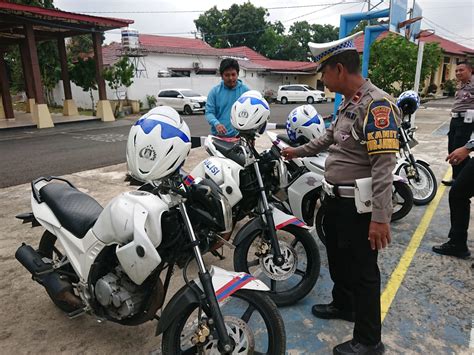 Pemeriksaan Rutin Kendaraan Dinas Polres Musi Rawas Sumsel Independen