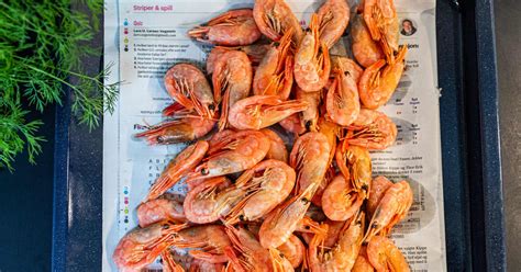 Sommerlig Fiskesuppe Med Reker Og Laks Oppskrift Fiskesuppe Mat Laks