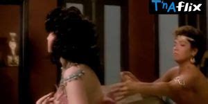 Marcella Petrelli Lesbian Butt Scene In Sogni Erotici Di Cleopatra Tnaflix