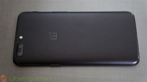 Oneplus 5 Review | Ubergizmo