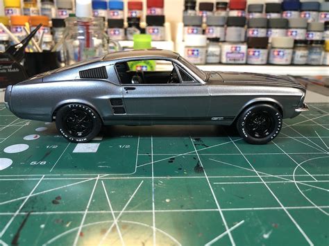 1967 Ford Mustang GT Fastback Plastic Model Car Vehicle Kit 1 25