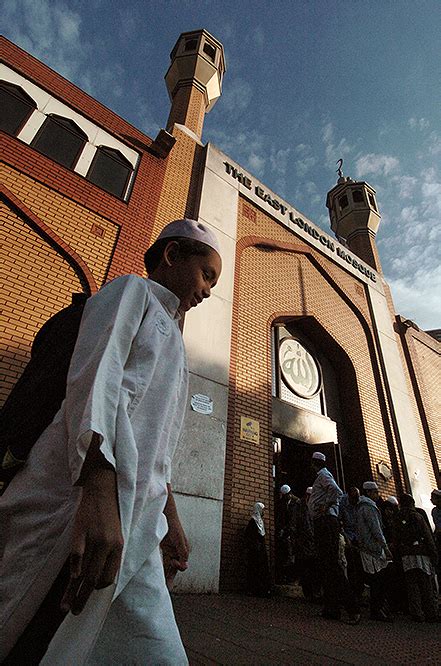 Muslims In Britain Matt Writtle Photographer