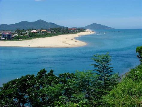 Lang Co Beach Da Nang - Lang Co Bay