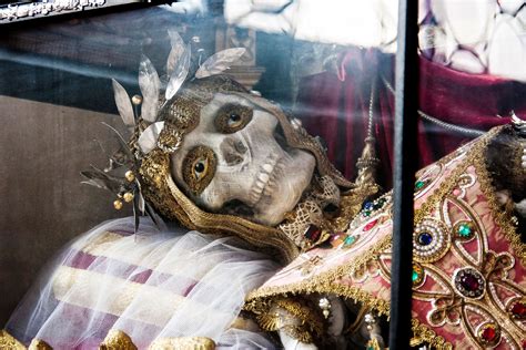 Jeweled Skeleton Of Saint Munditia Zigzag Around The World