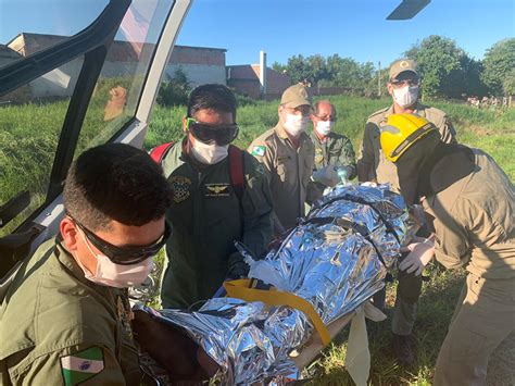 Jovem cai de cavalo bate de cabeça no chão e é resgatado em estado