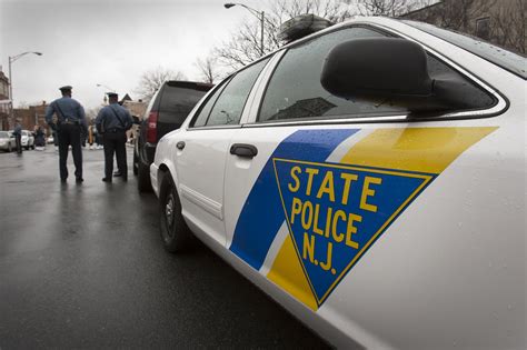 N.J. man, 21, in ICU after single-car crash on I-295, State Police say ...