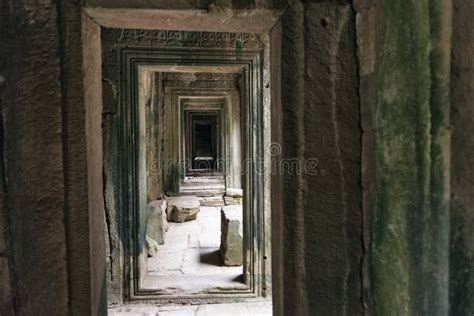 Complejo Del Templo Angkor Wat En Cambodia Siem Reap Buddhist Imagen De