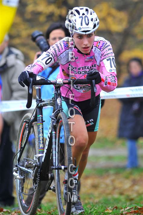 Ciclismo In Rosa Un Gs Cicli Fiorin Despar Da Urlo Prova Ad