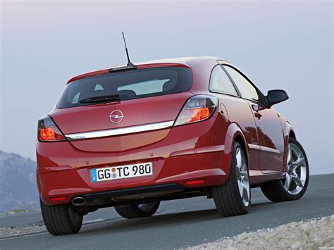 Fotos De Opel Astra H Gtc