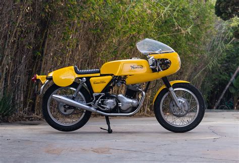 The Original Norton Commando Production Racer - The Yellow Peril