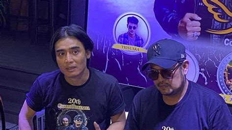 Rayakan 20 Tahun Berkarya Charly Van Houten Gelar Konser Di Malaysia