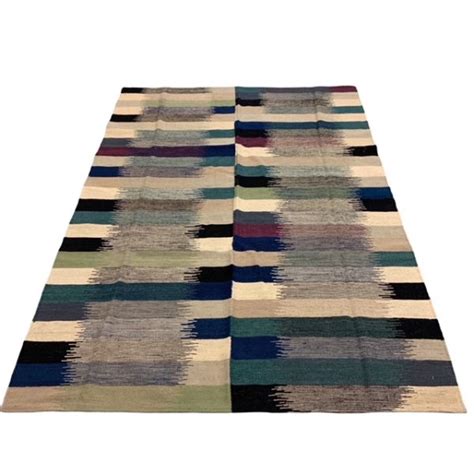 Kilim Moderne Vendu Le Laboratoire Du Tapis Restauration