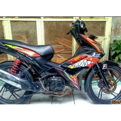 Modifikasi Honda Blade Repsol 110 Repsol Honda