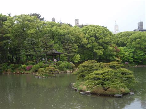 Chaos and Kanji: Location: Hiroshima Shukkeien Garden